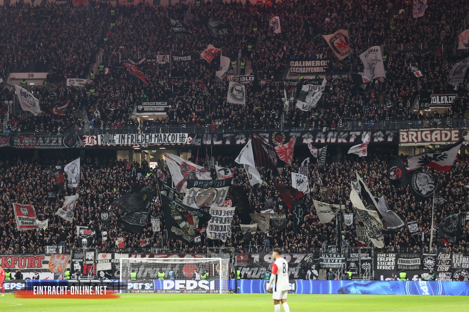 Eintracht Frankfurt – FC Augsburg 2-2 (2)