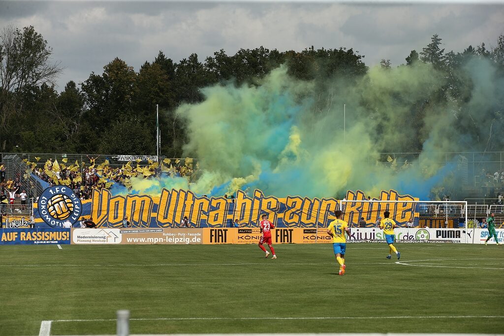 1. FC Lokomotive Leipzig – Hallescher FC 1-1 (2)