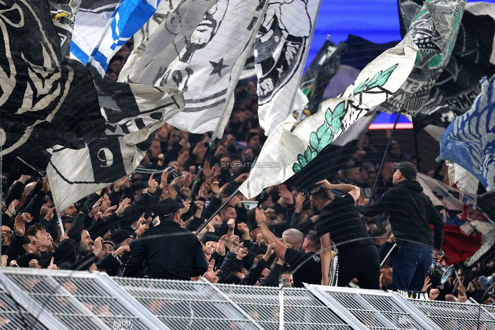 Borussia Dortmund – SK Sturm Graz 1-0 (60)