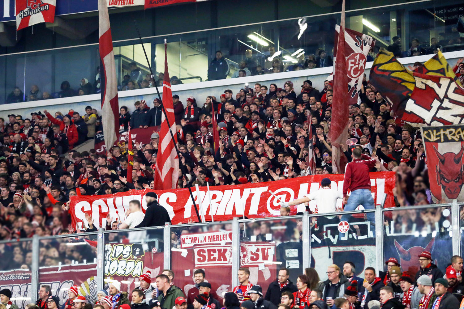 FC Schalke 04 – 1. FC Kaiserslautern 0-3 (11)