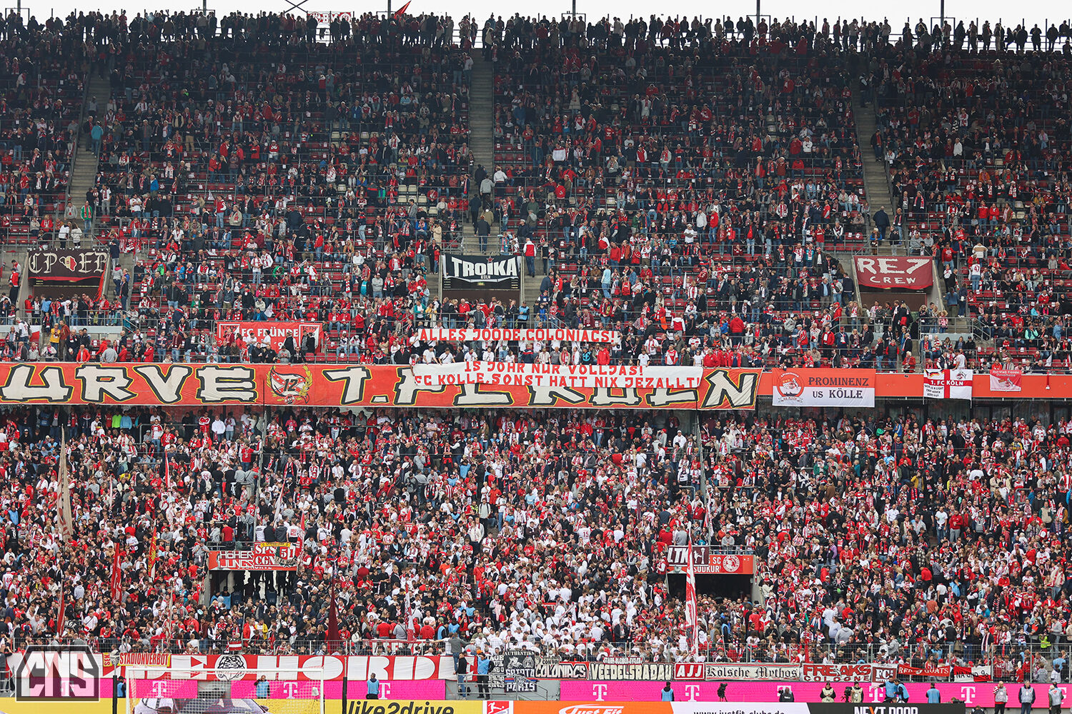 1. FC Köln – Karlsruher SC 4-4 (86)