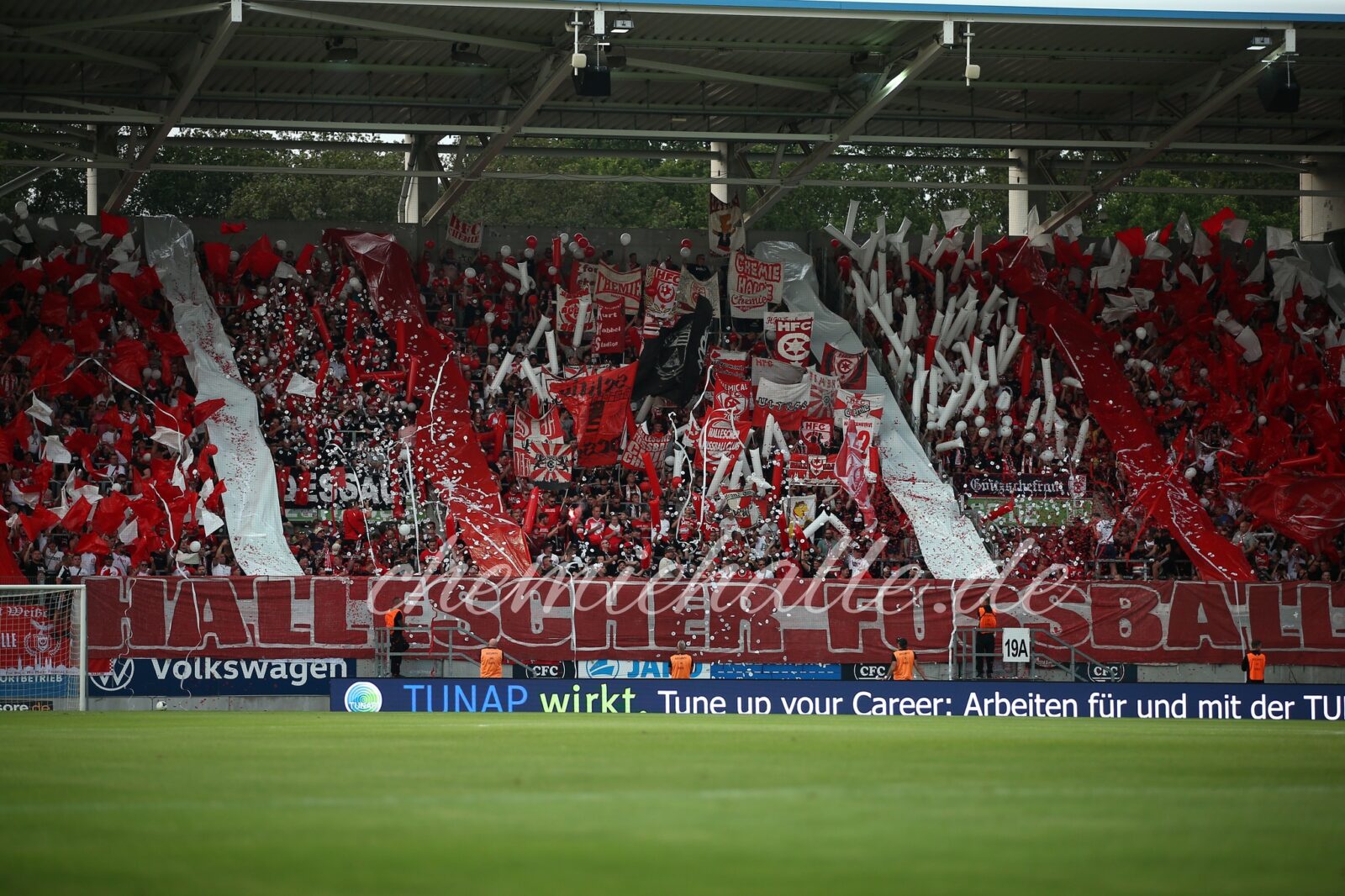 Chemnitzer FC – Hallescher FC 0-0 (10)