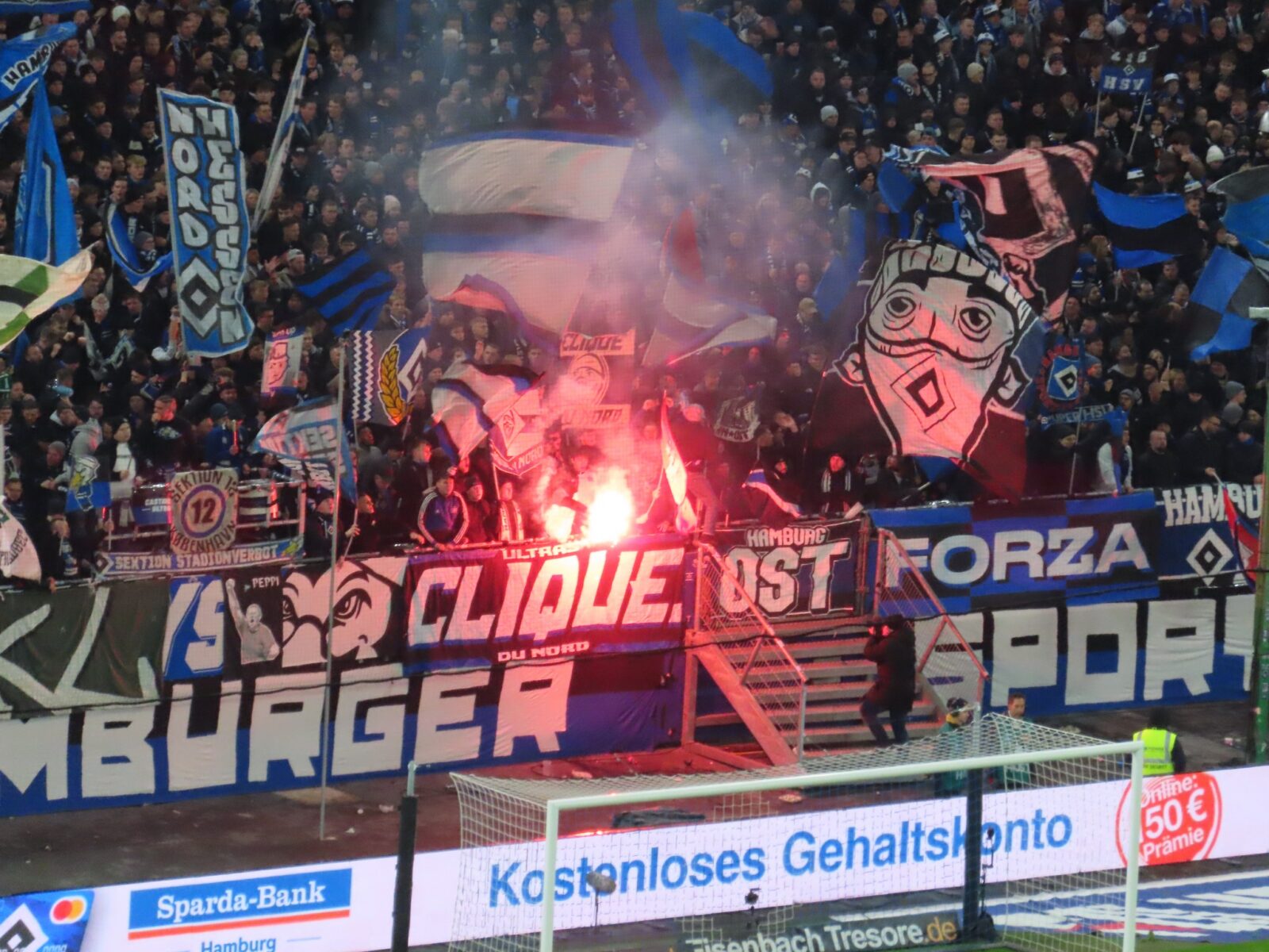 Hamburger SV – FC Schalke 04 2-2 (29)