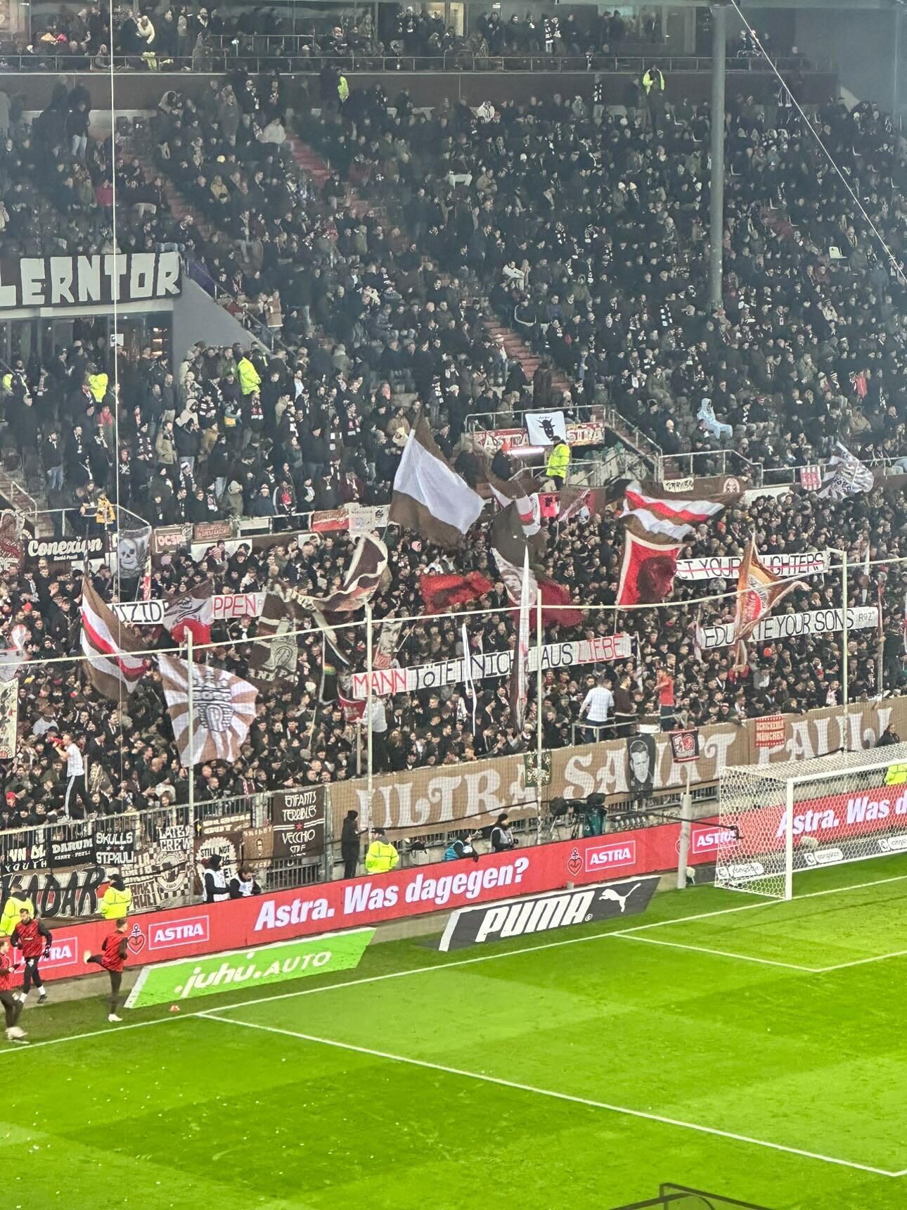 FC St. Pauli – Holstein Kiel 3-1 (4)