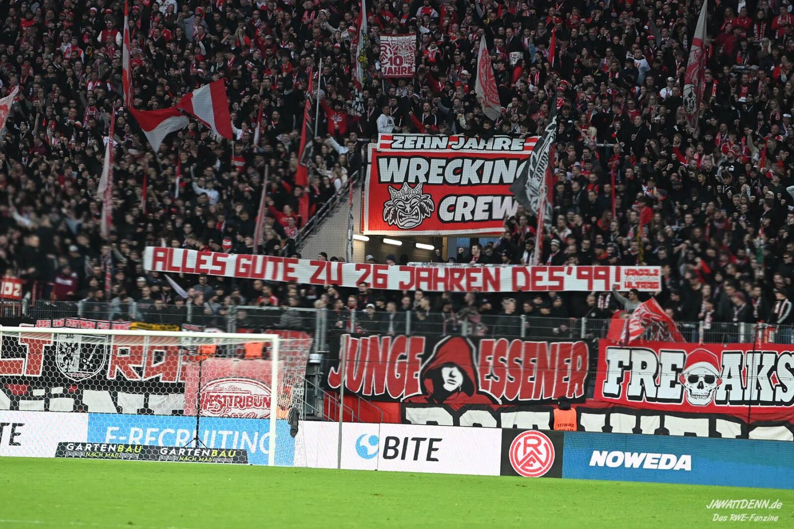 Rot-Weiss Essen – 1. FC Schweinfurt 05 2:1 (5)