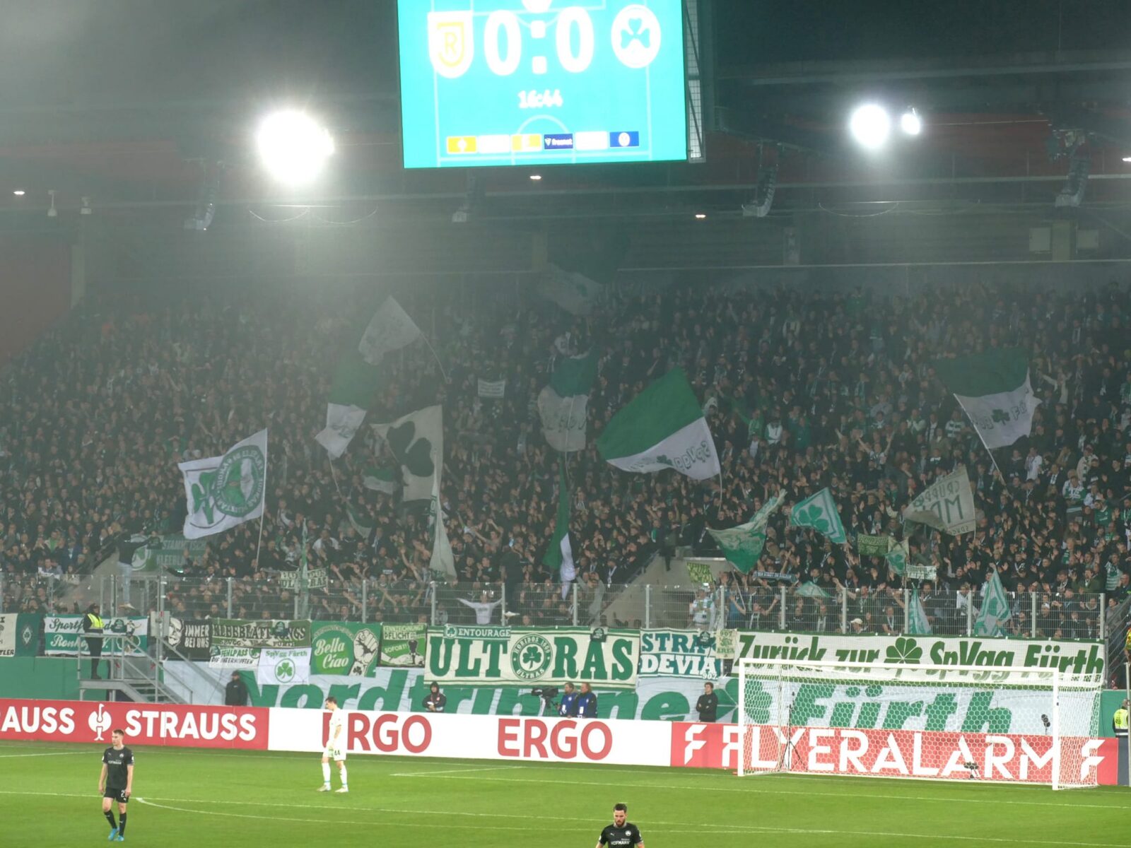 SSV Jahn Regensburg – SpVgg Fürth 1-0 (8)