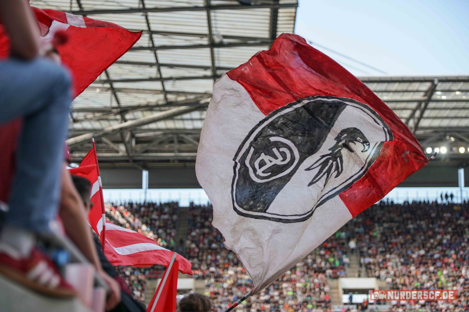 VfL Wolfsburg Frauen – SC Freiburg Frauen 4-1 (6)