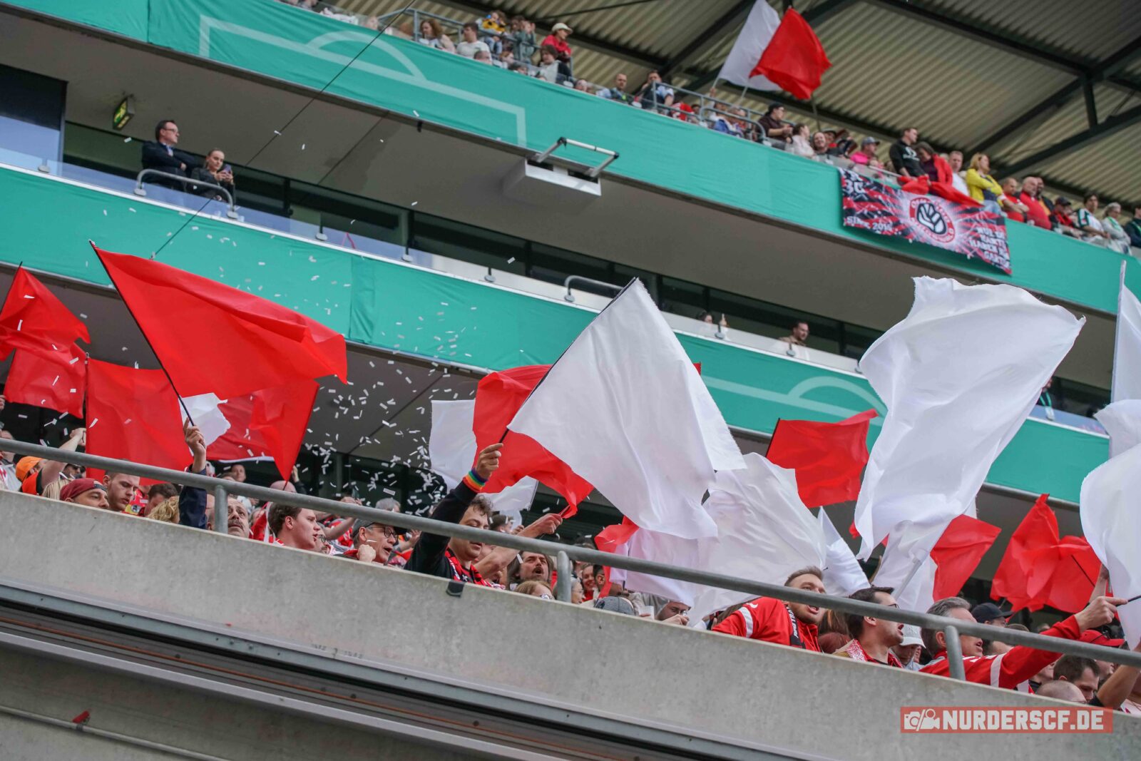 VfL Wolfsburg Frauen – SC Freiburg Frauen 4-1 (33)