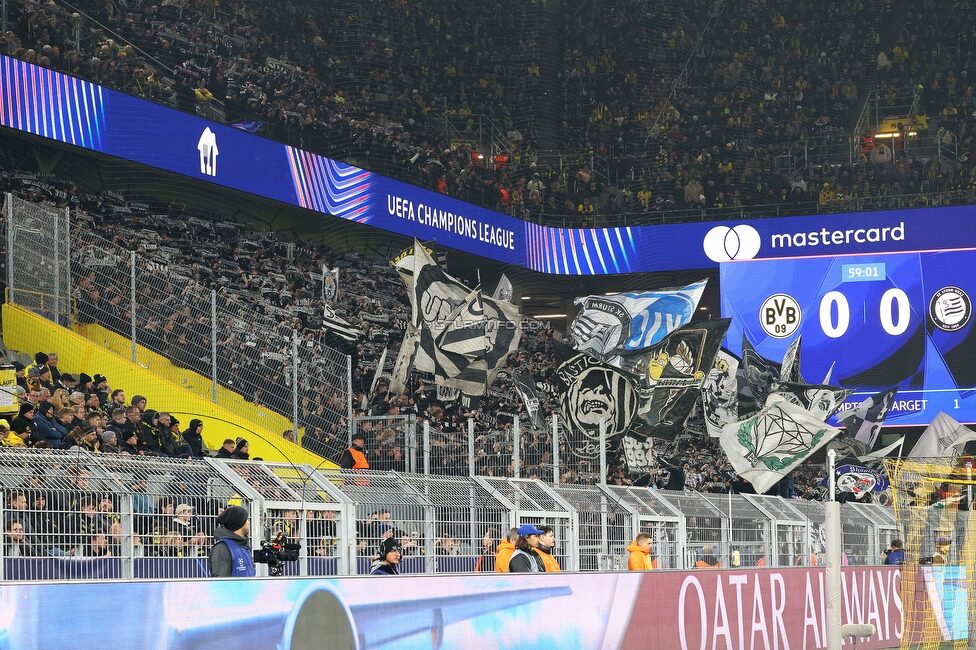 Borussia Dortmund – SK Sturm Graz 1-0 (64)