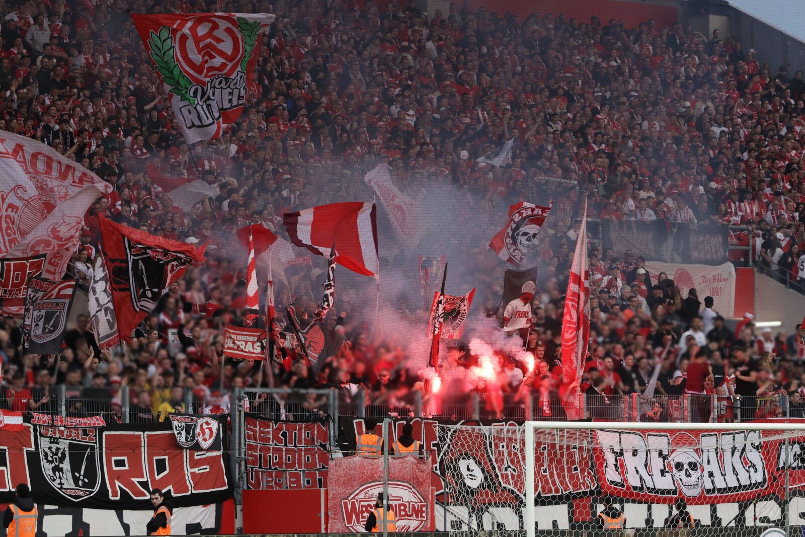 Rot-Weiss Essen – TSV 1860 München 1-1 (4)