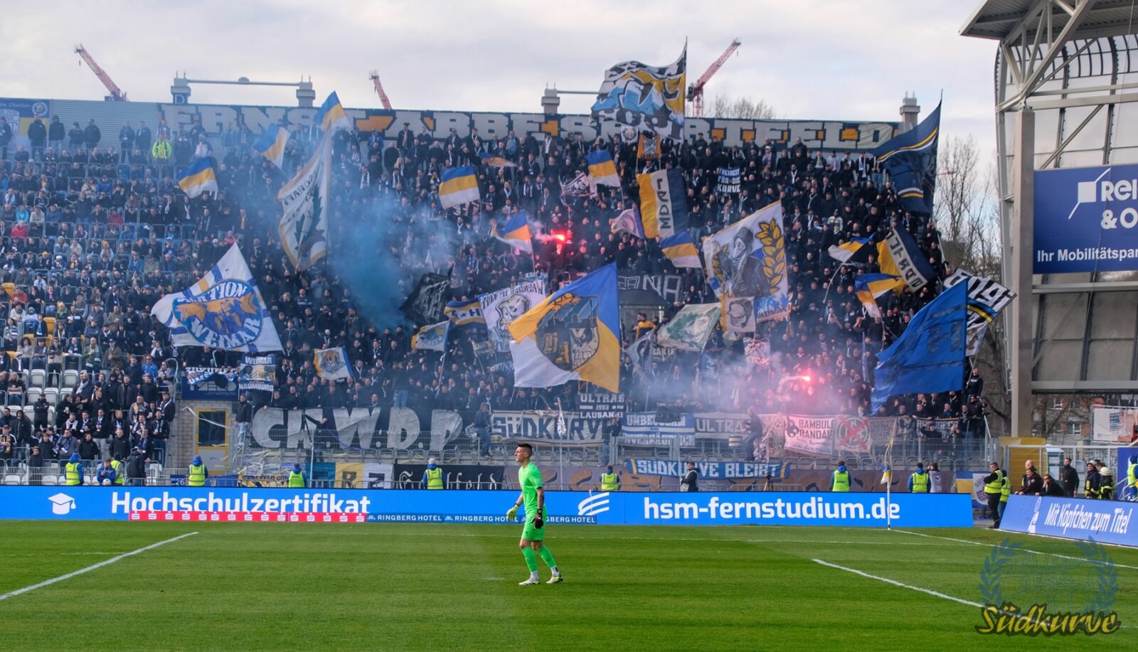 FC Carl Zeiss Jena – FC Rot-Weiß Erfurt 3-1 (44)