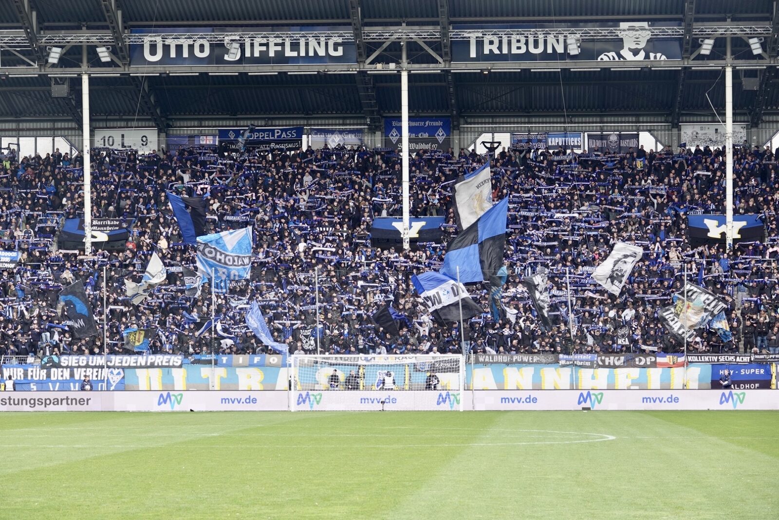 SV Waldhof Mannheim – Borussia Dortmund ll 0-0 (5)