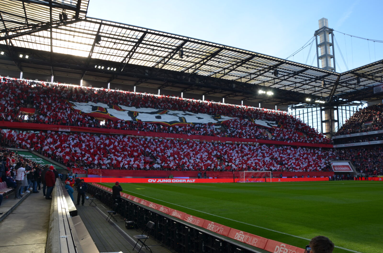 1. FC Köln – Hannover 96 2-2 (11)