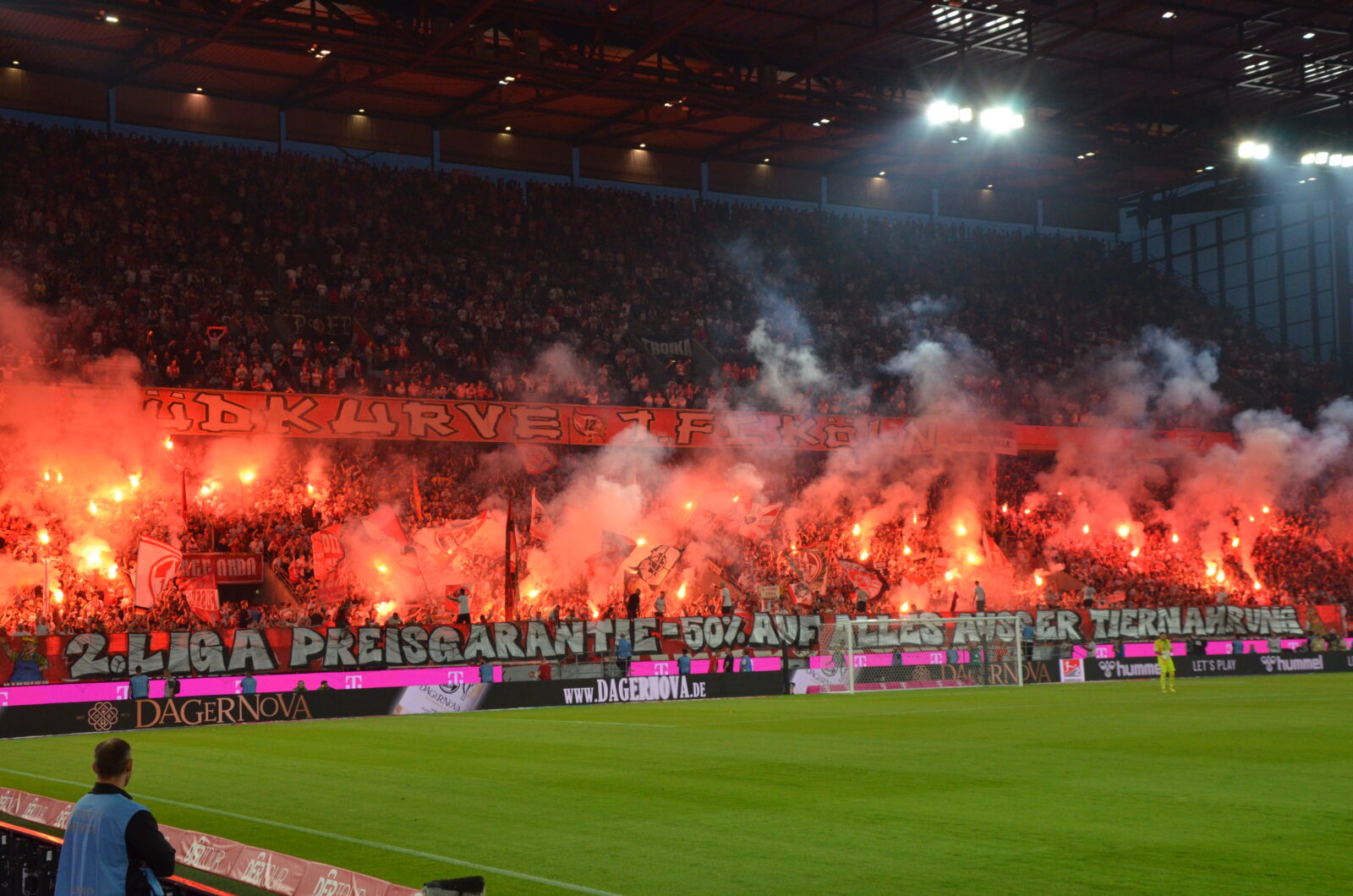 1. FC Köln – Hamburger SV 1-2 (4)