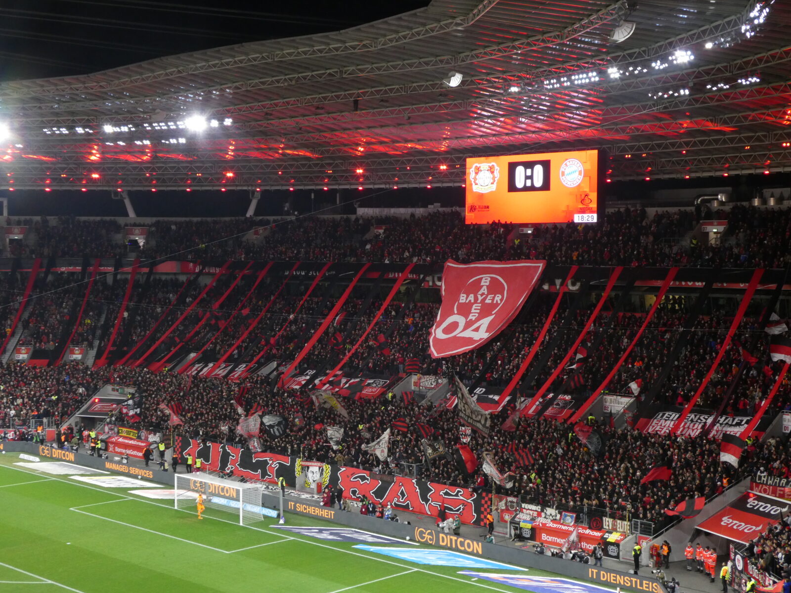 Bayer 04 Leverkusen – FC Bayern München 0-0 (9)