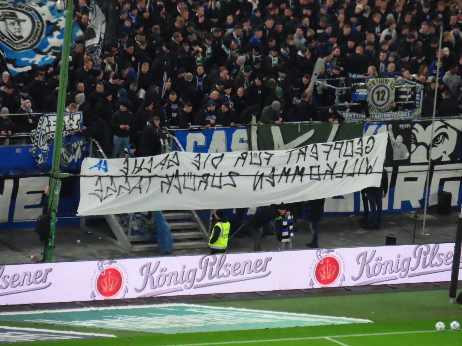 Hamburger SV – FC Schalke 04 2-2 (25)