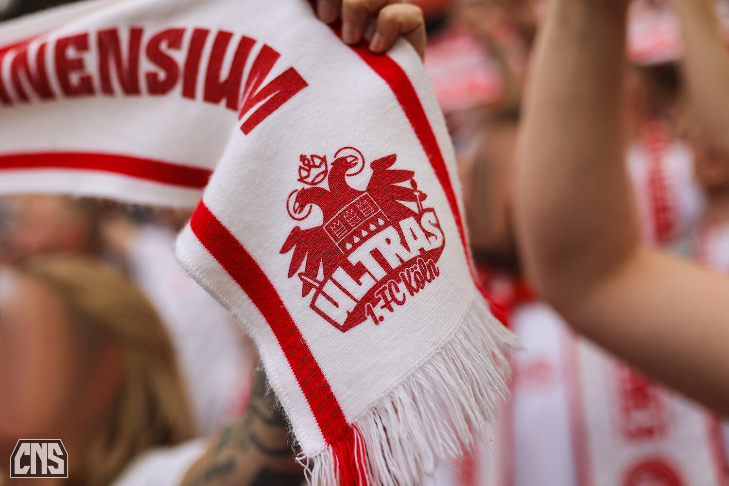 1. FC Köln – Karlsruher SC 4-4 (97)