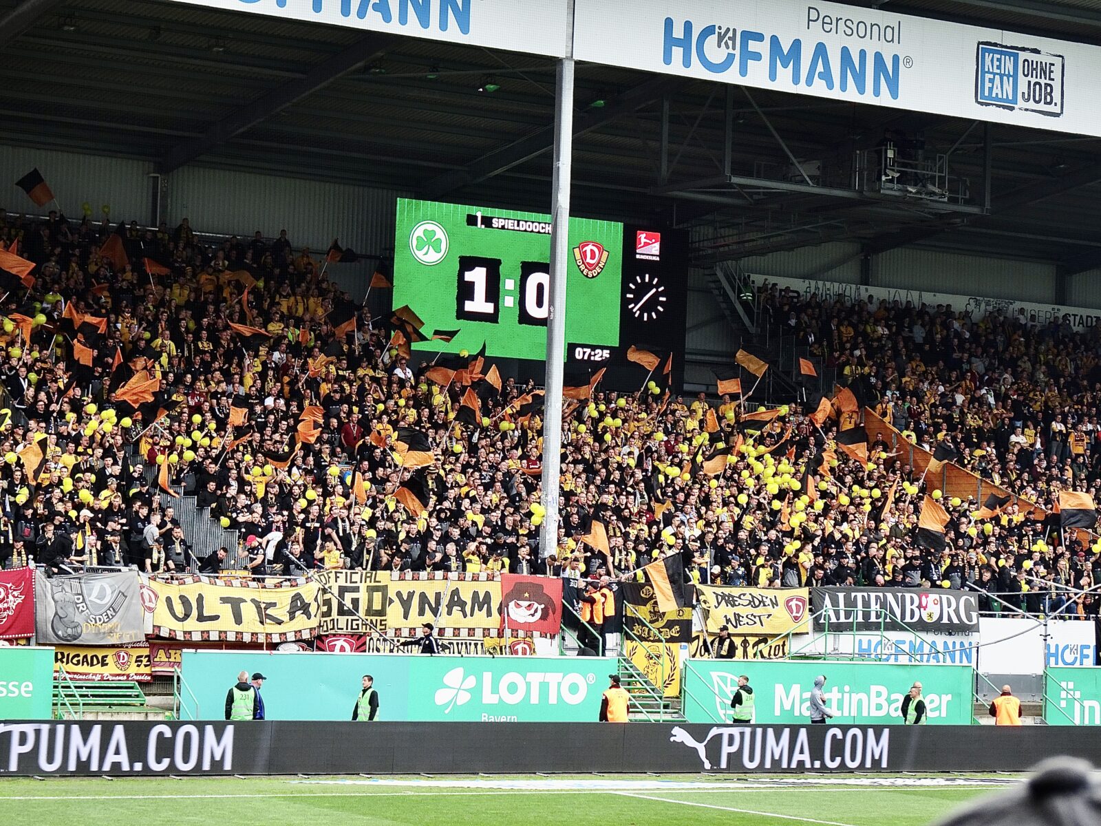 SpVgg Fürth – SG Dynamo Dresden 3-2 (7)