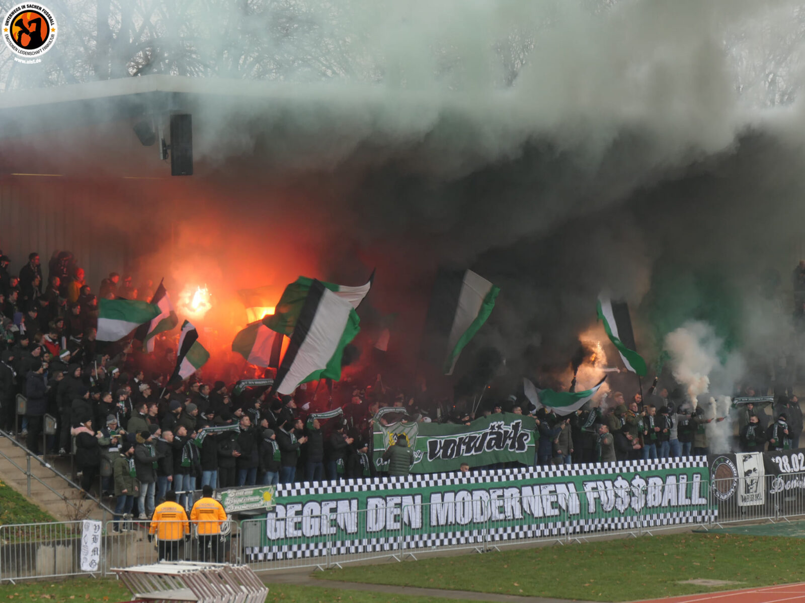 Borussia Mönchengladbach II – 1. FC Düren 5-0 (12)