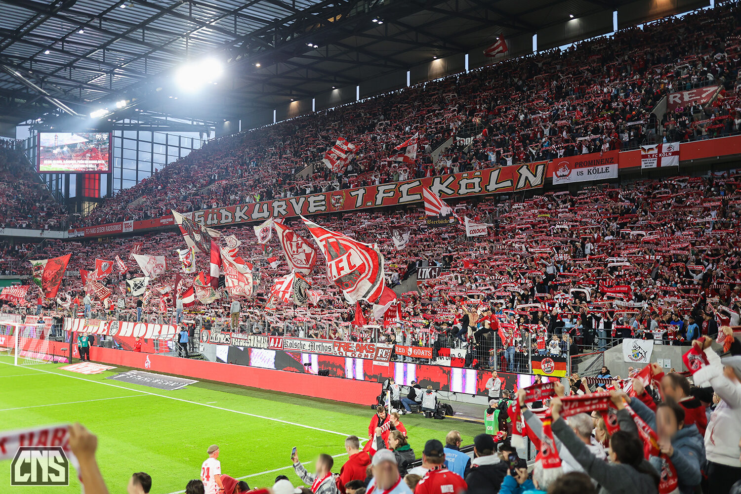 1. FC Köln – SC Paderborn 1-2 (16)