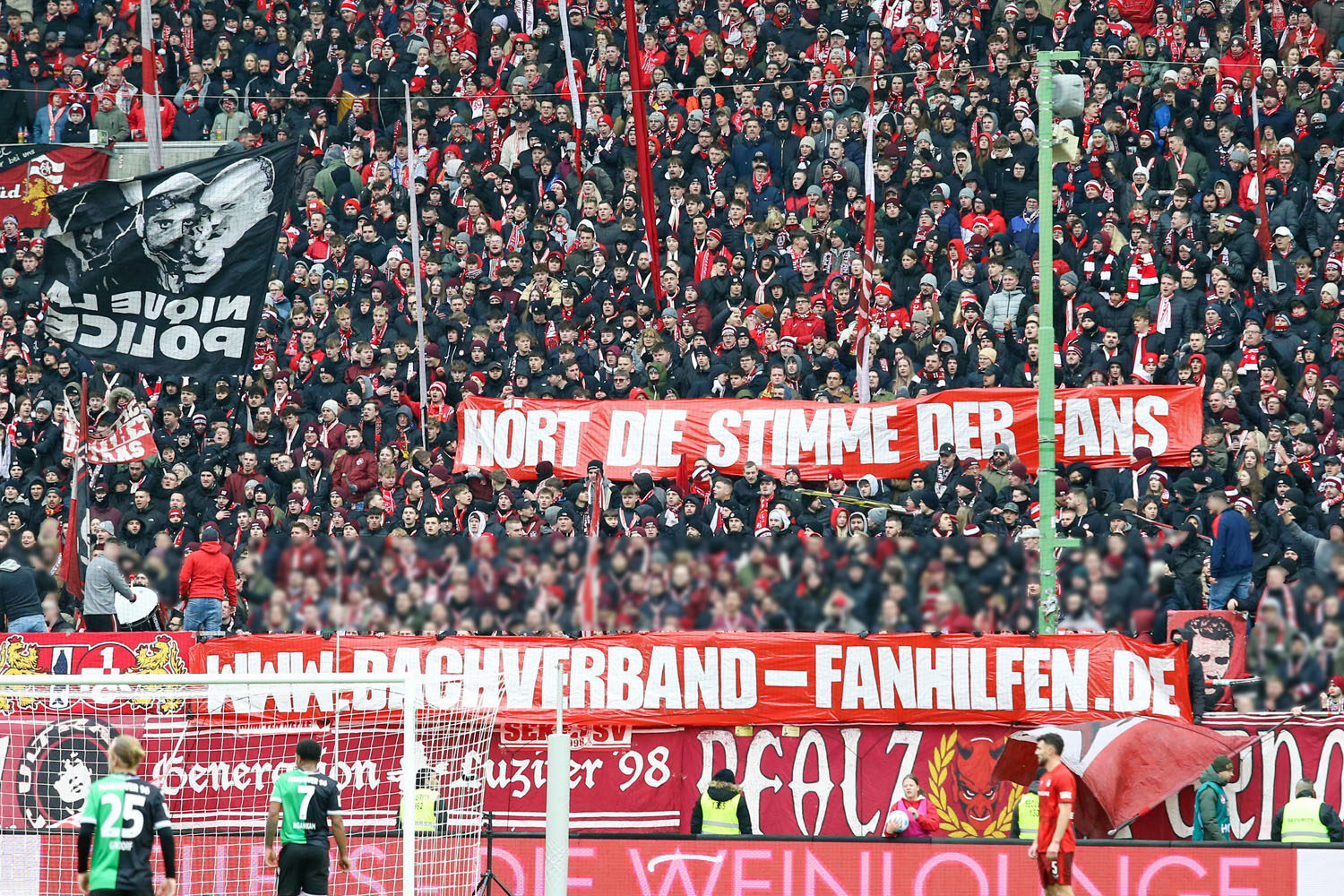 1. FC Kaiserslautern – Hannover 96 0-0 (3)