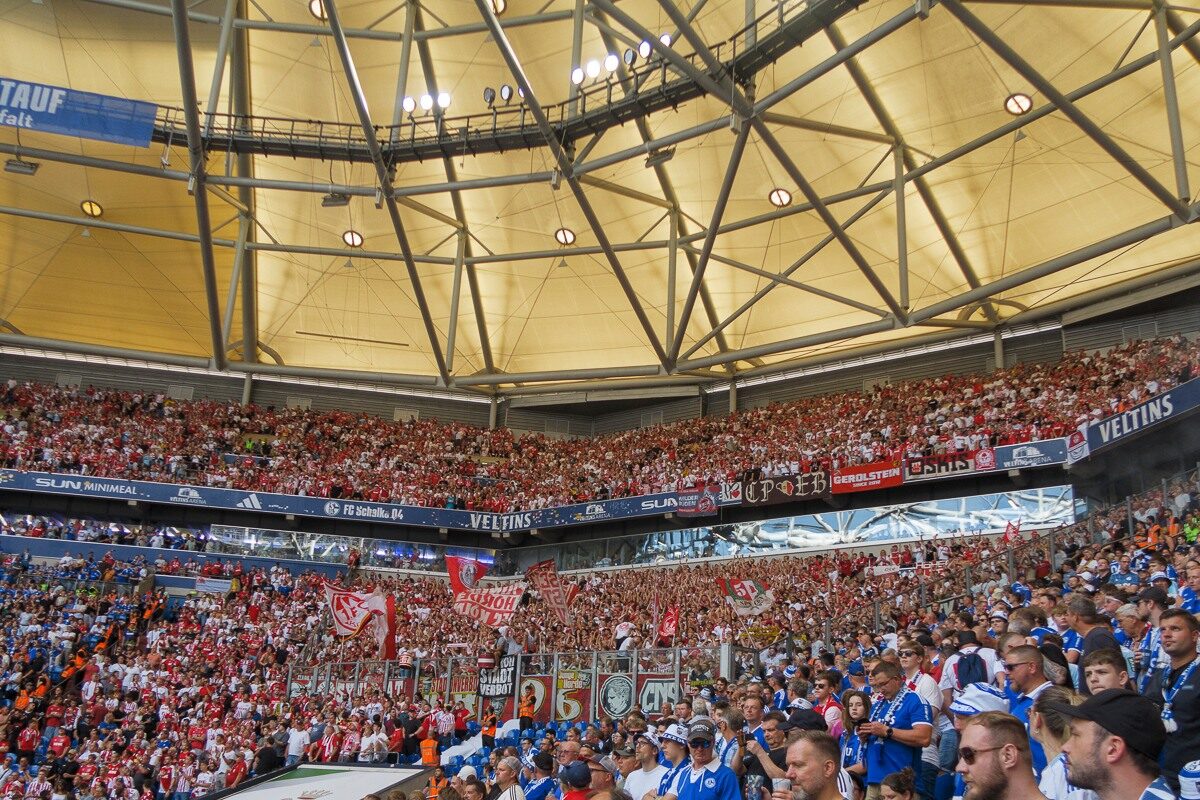 FC Schalke 04 – 1. FC Köln 1-3 (4)