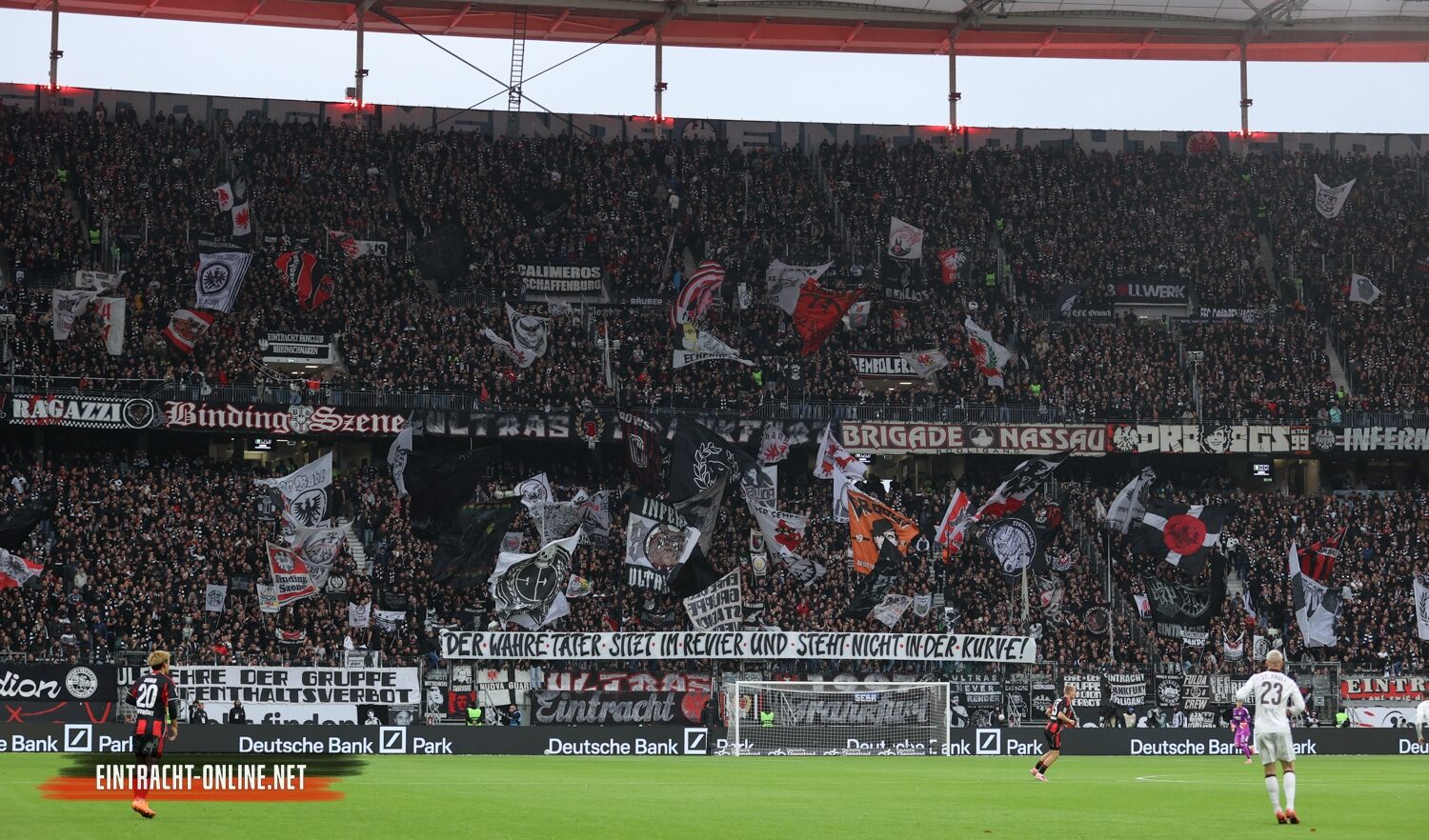 SG Eintracht Frankfurt – FC Sankt Pauli 2:0 (6)
