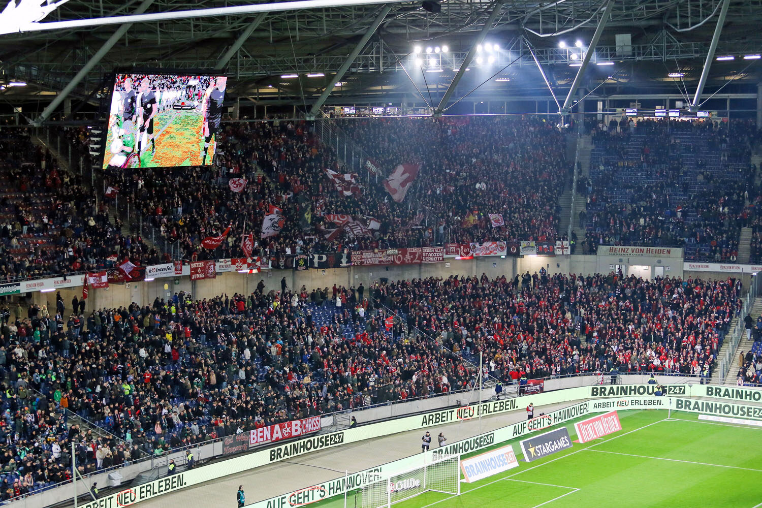 Hannover 96 – 1. FC Kaiserslautern 1-1 (8)