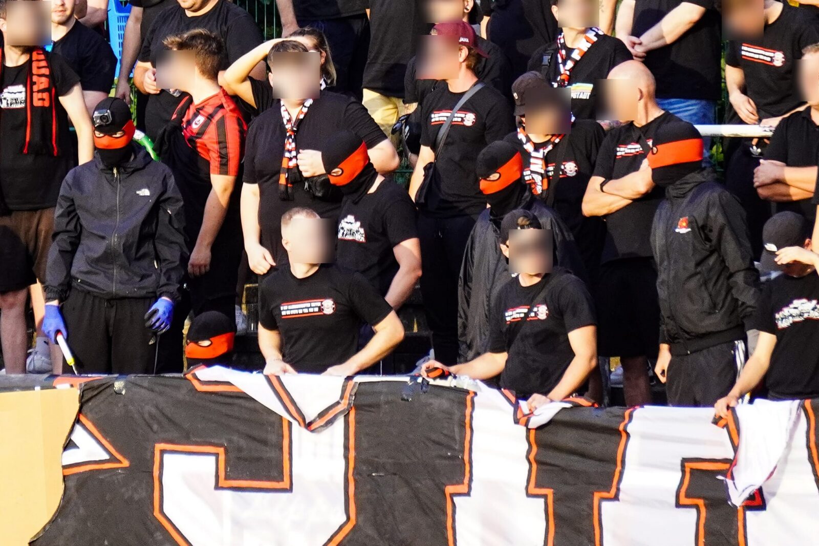 FC Gütersloh – SV Lippstadt 08 2-1 (16)