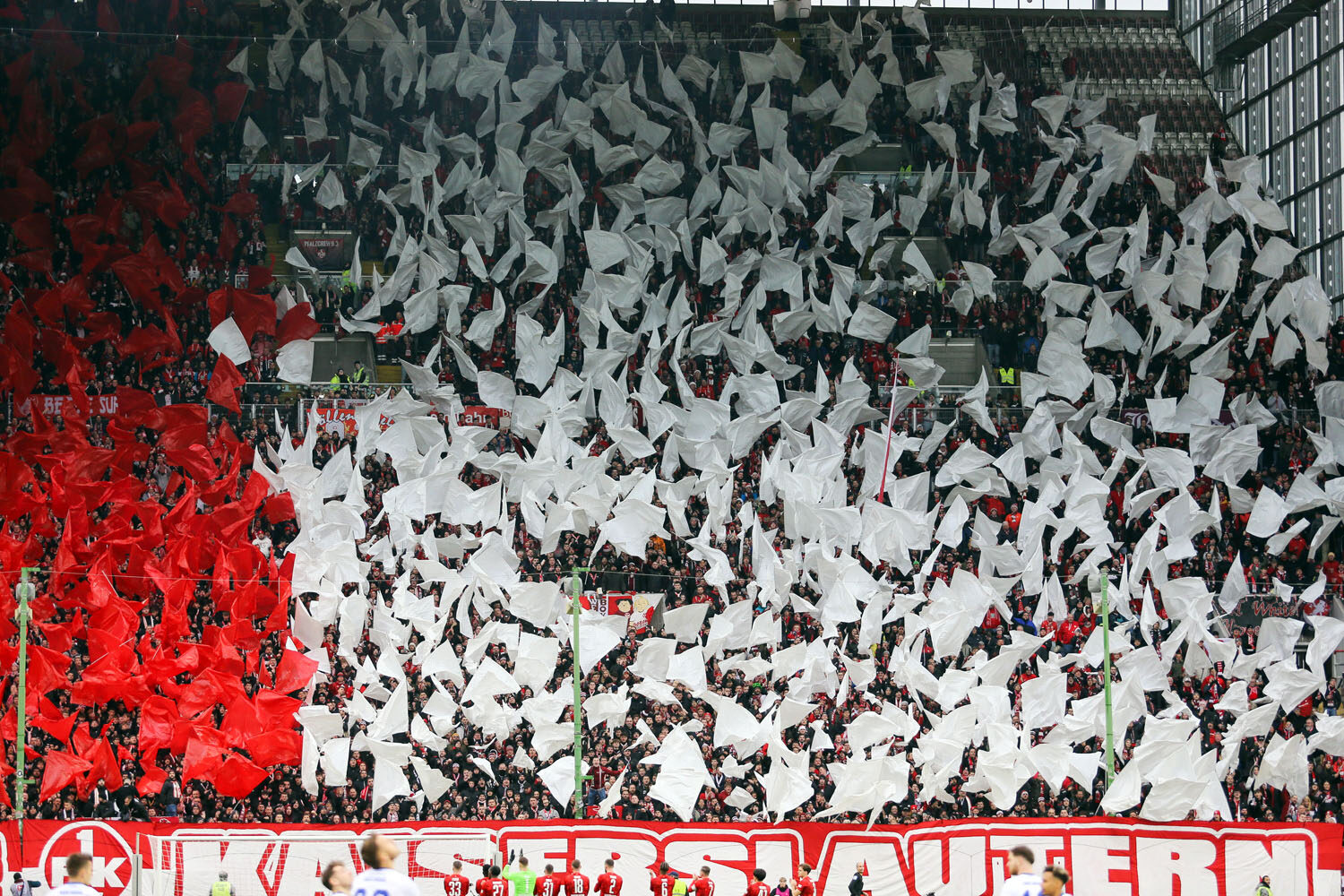 1. FC Kaiserslautern – Karlsruher SC 3-1 (5)