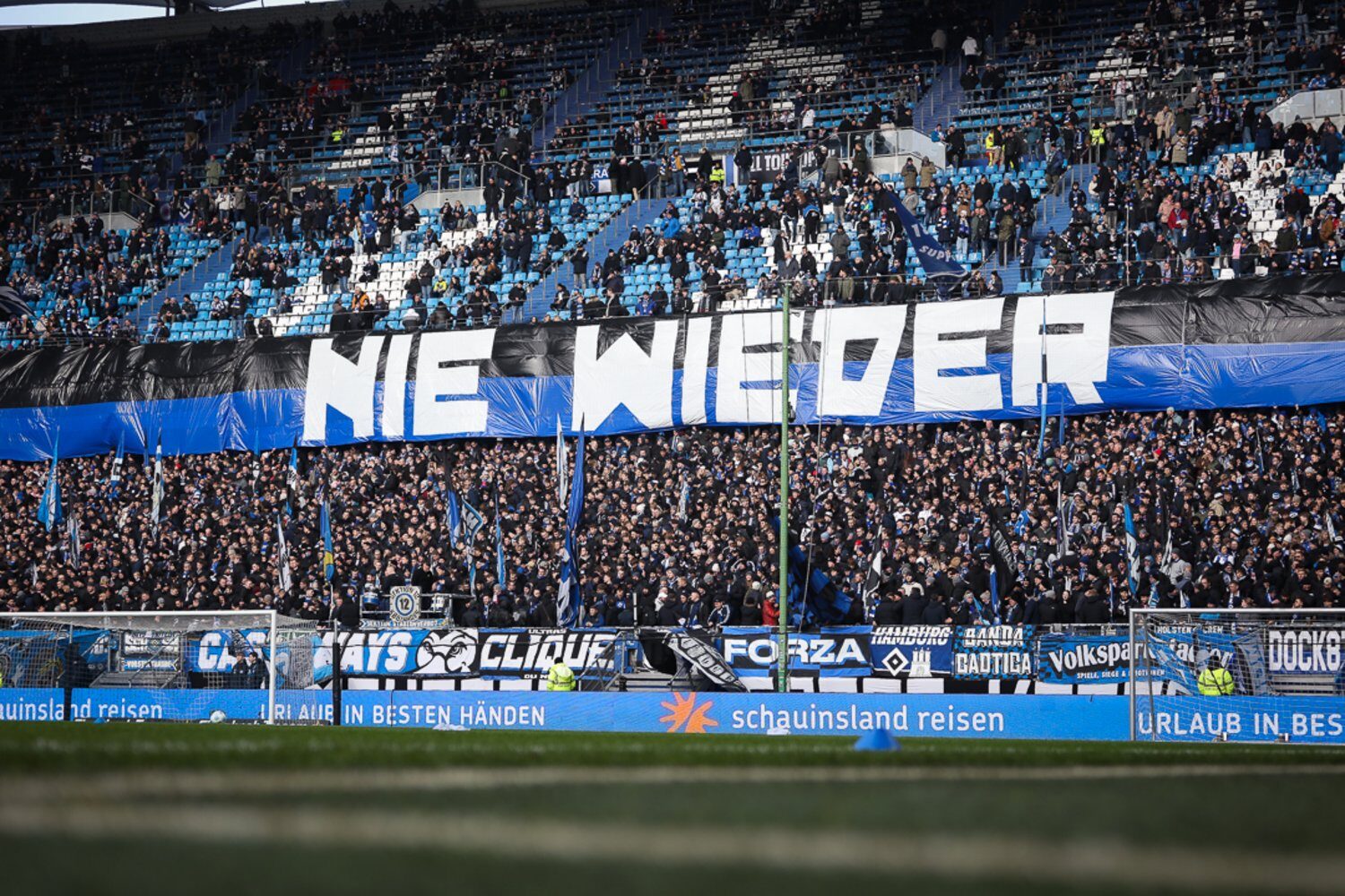 Hamburger SV – Hannover 96 2-2 (4)