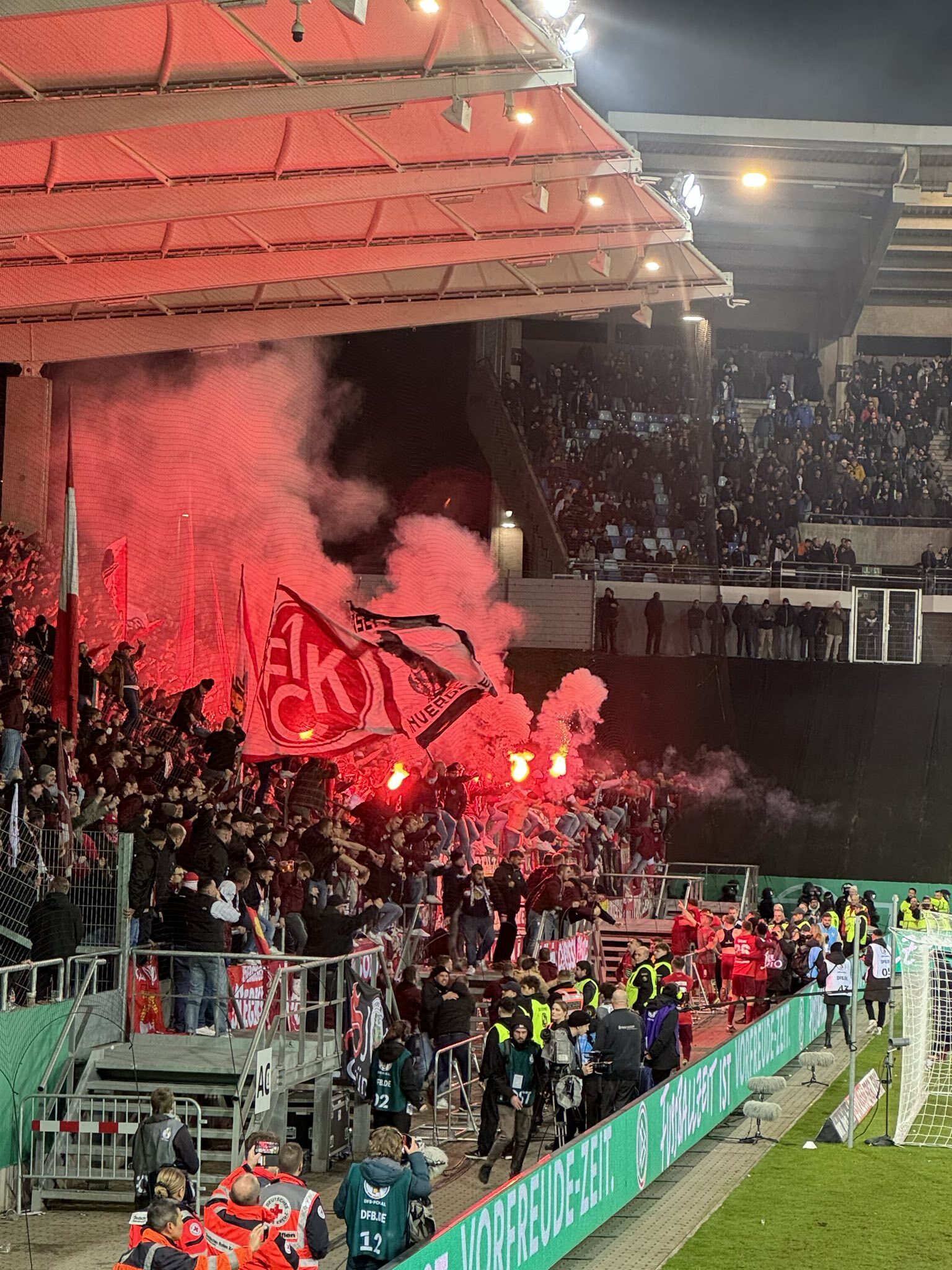 1. FC Saarbrücken – 1. FC Kaiserslautern 0-2 (45)