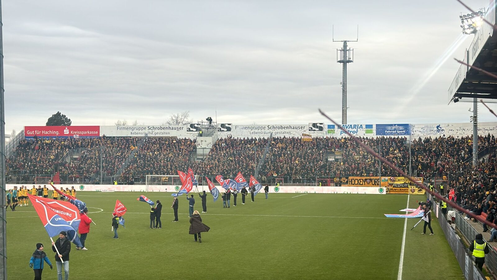 SpVgg Unterhaching – Dynamo Dresden 0-3 (8)