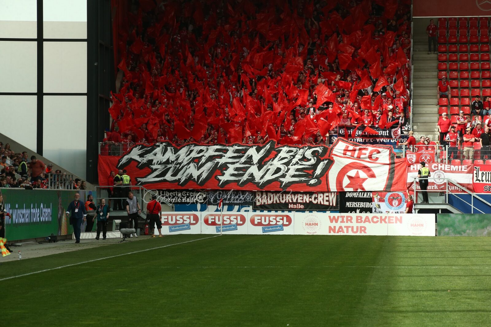 SSV Jahn Regensburg – Hallescher FC 2-0 (2)