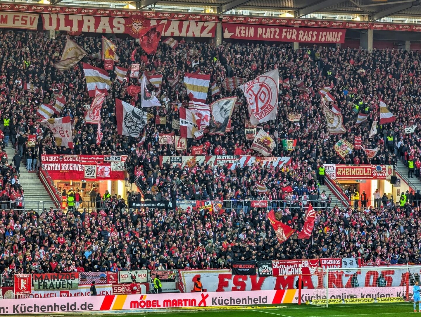1. FSV Mainz 05 – FC Augsburg 0-0 (1)