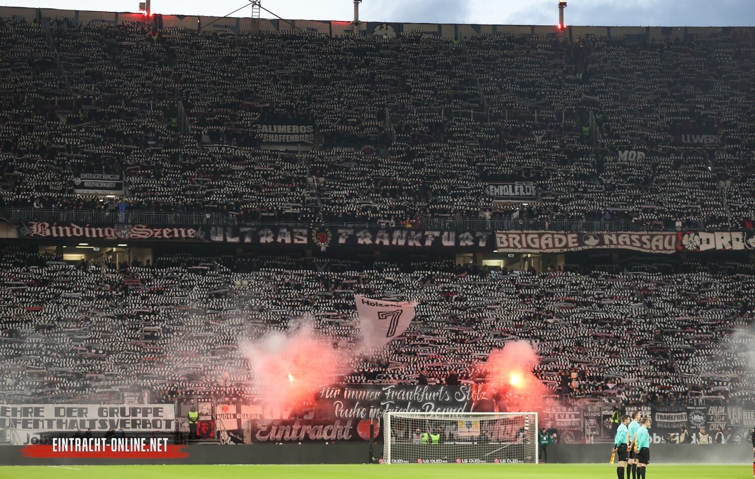 Eintracht Frankfurt – FC Augsburg 3-1 (4)