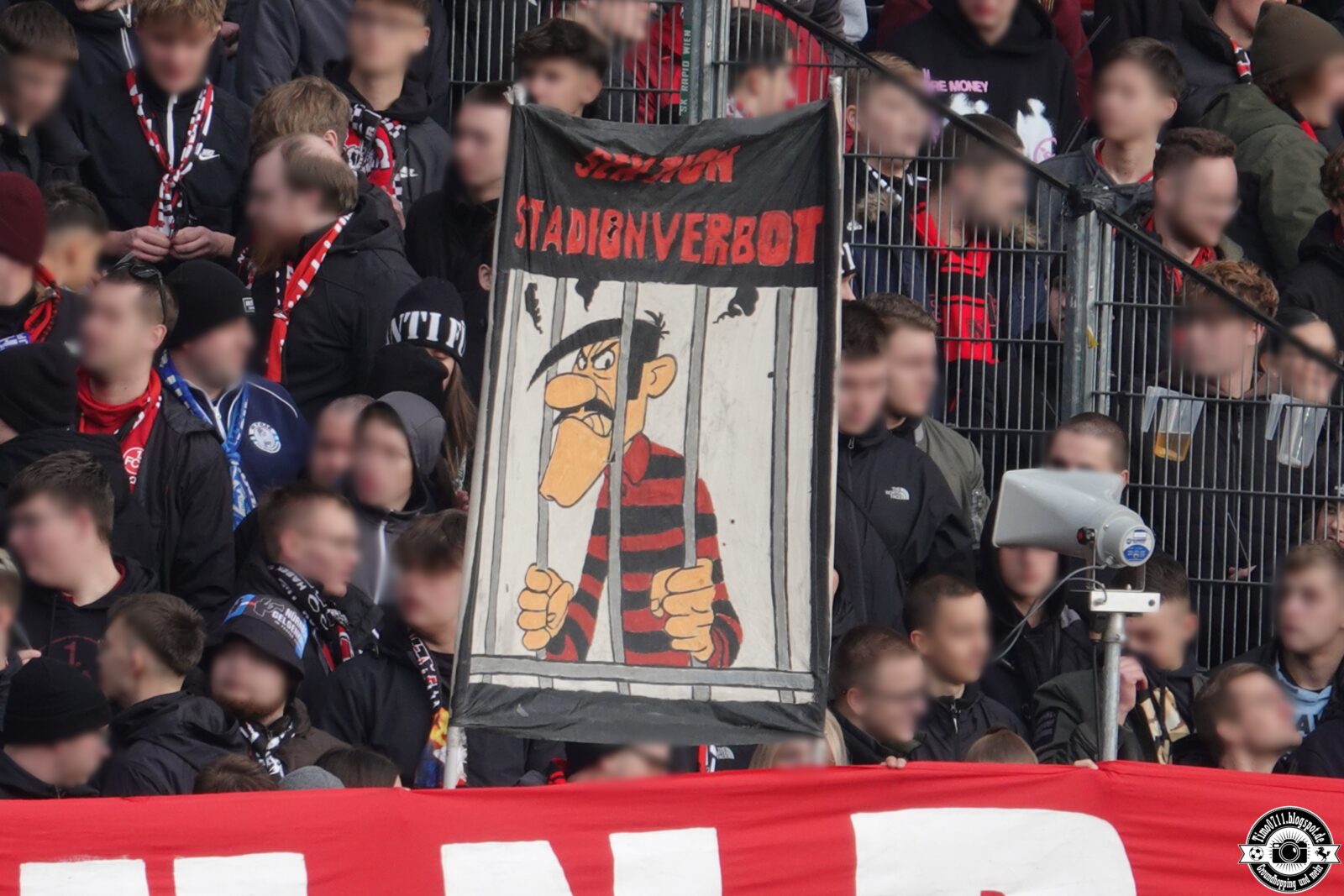 1. FC Nürnberg – Hamburger SV 0-2 (30)