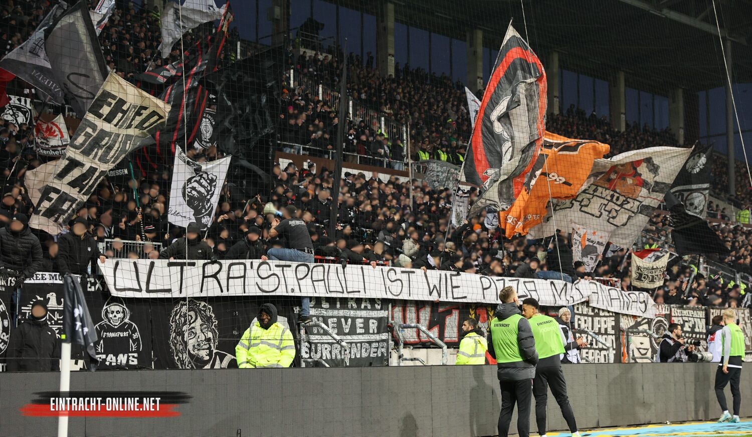 FC St. Pauli – Eintracht Frankfurt 0-1 (20)