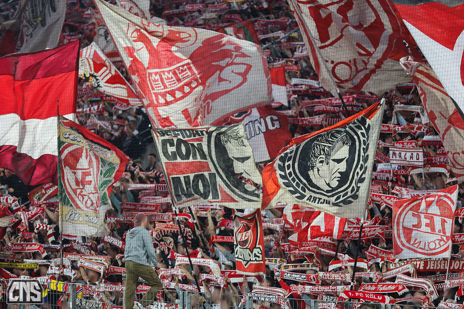 1. FC Köln – SC Paderborn 1-2 (15)