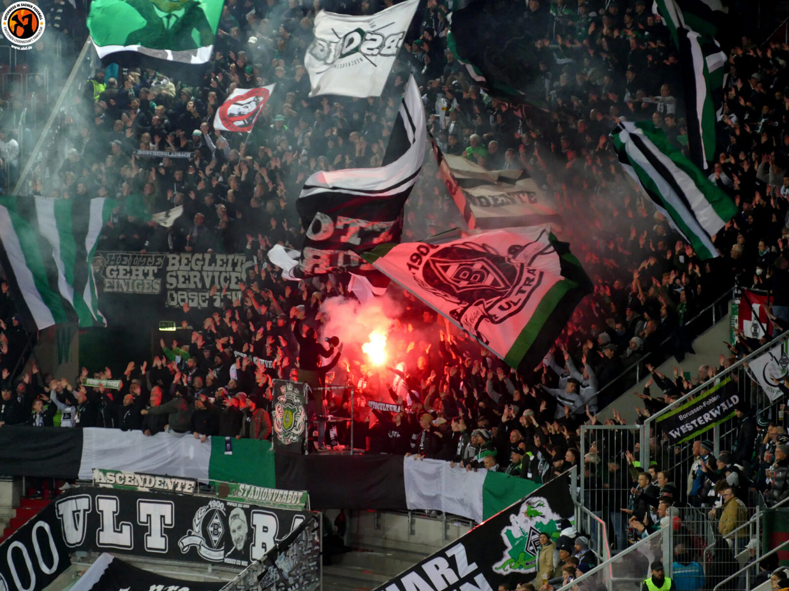 FC Augsburg – Borussia Mönchengladbach 2-1 (19)