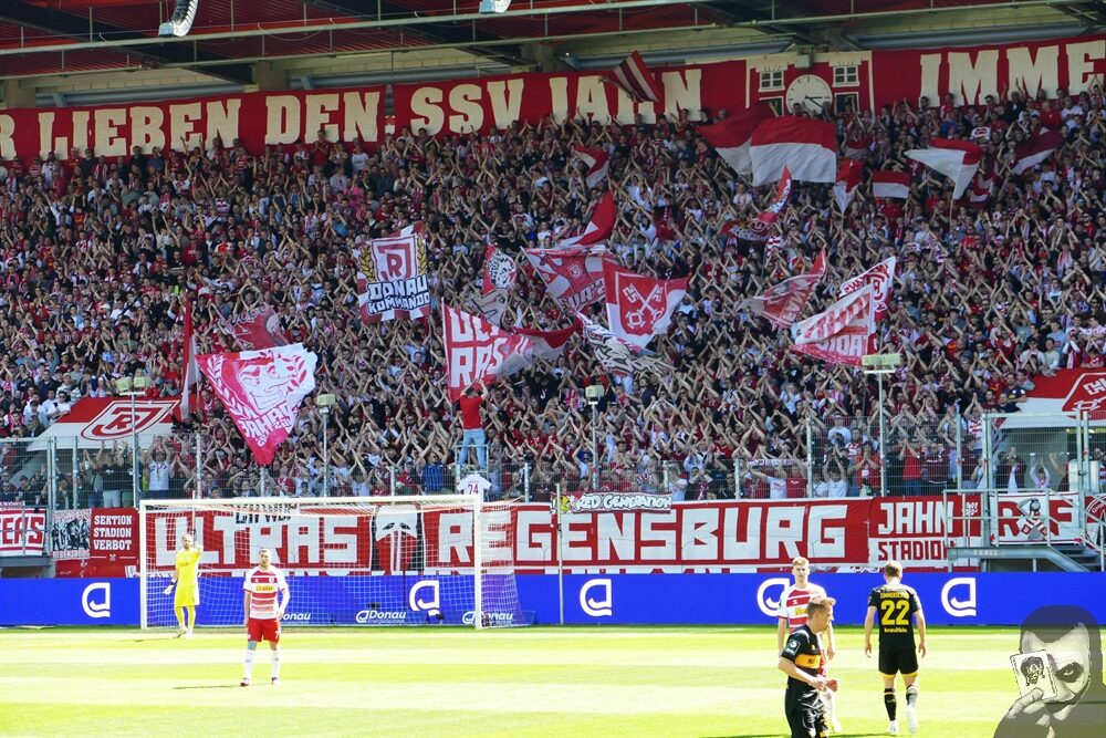 SSV Jahn Regensburg – Dynamo Dresden 1-1 (7)