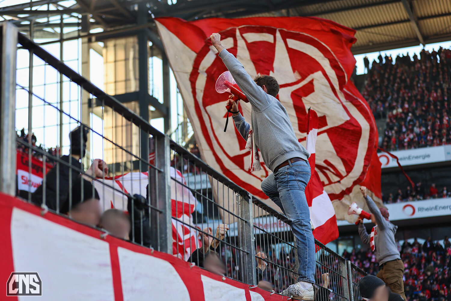 1. FC Köln – Hannover 96 2-2 (45)