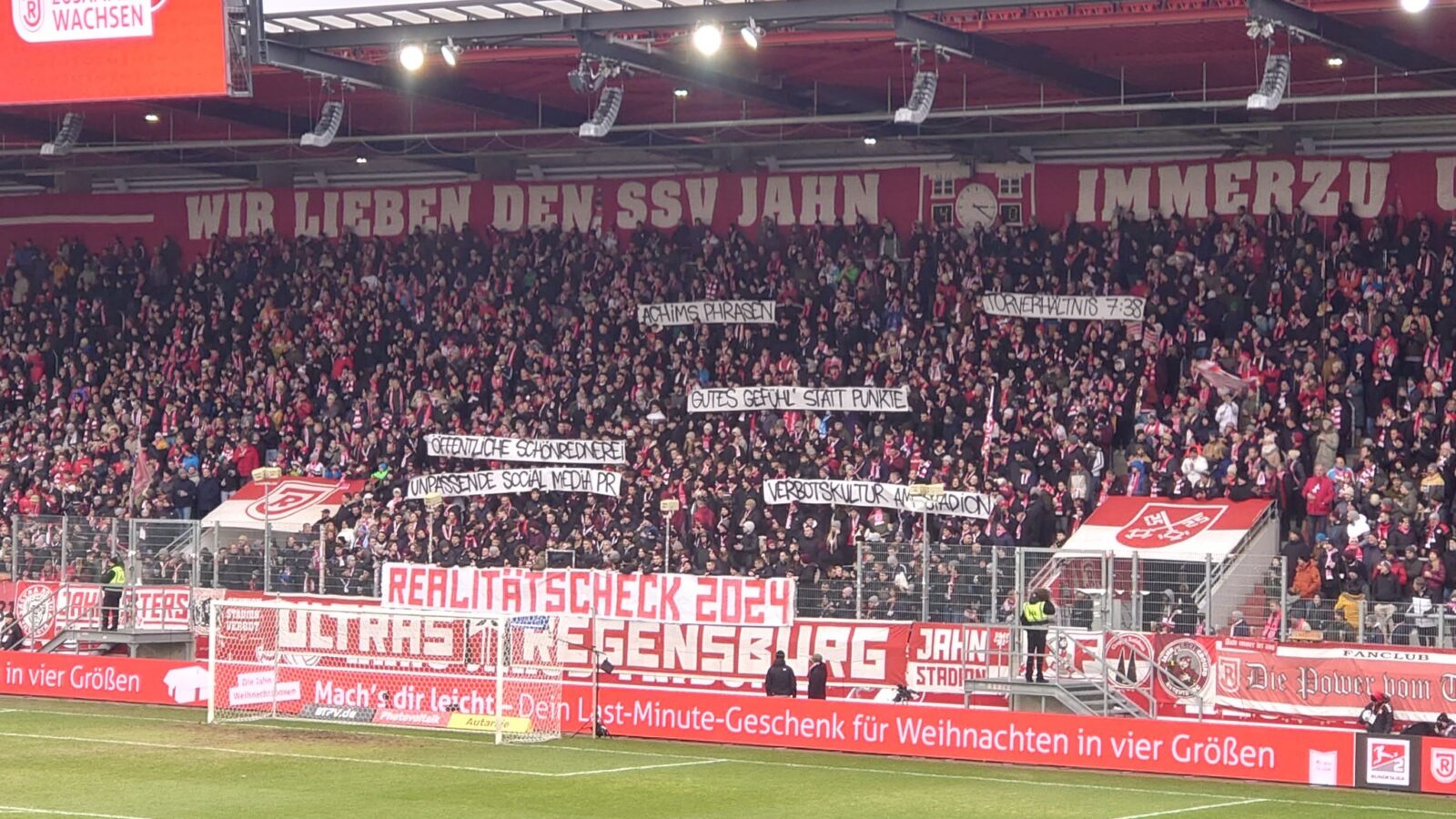 SSV Jahn Regensburg – SV Darmstadt 98 2-1 (9)