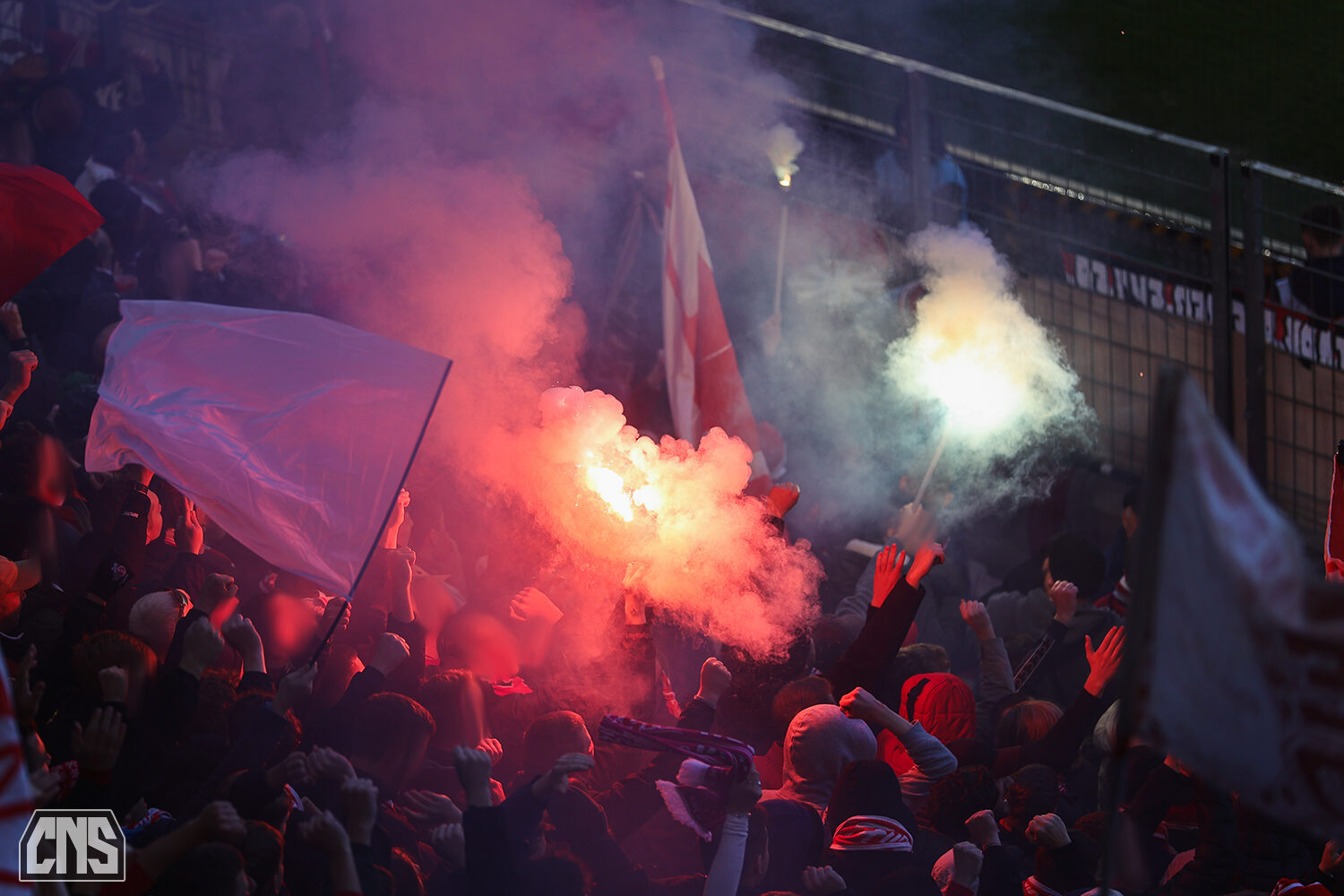 1. FC Köln – Hannover 96 2-2 (44)