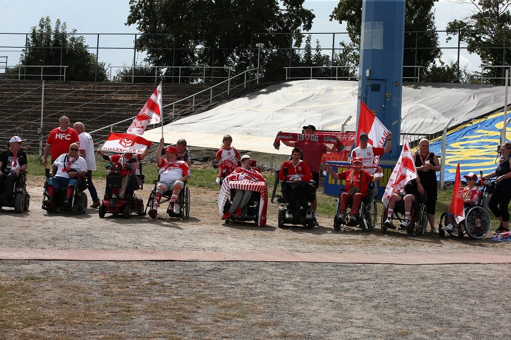 1. FC Lokomotive Leipzig – Hallescher FC 1-1 (18)