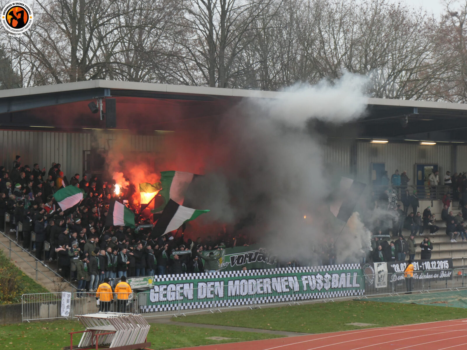 Borussia Mönchengladbach II – 1. FC Düren 5-0 (3)