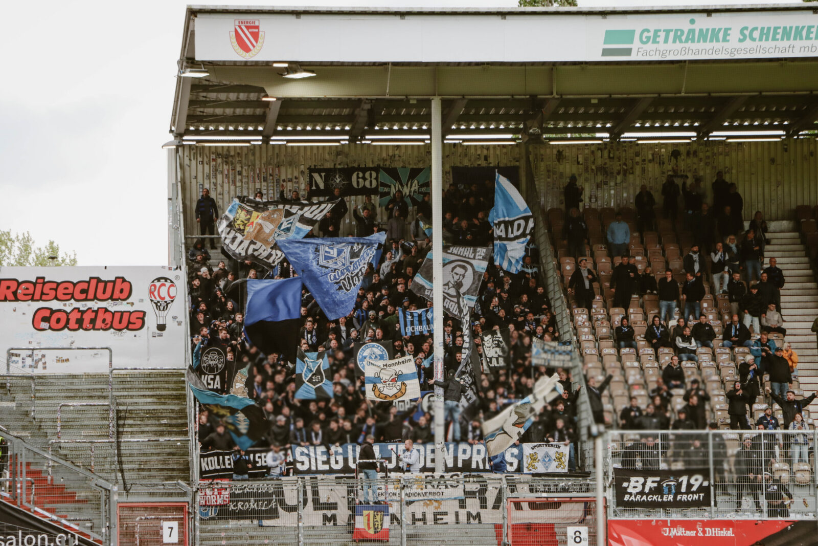 FC Energie Cottbus – SV Waldhof Mannheim 2-4 (2)