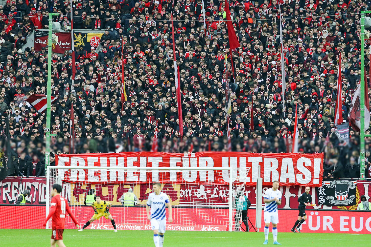 1. FC Kaiserslautern – Karlsruher SC 3-1 (8)