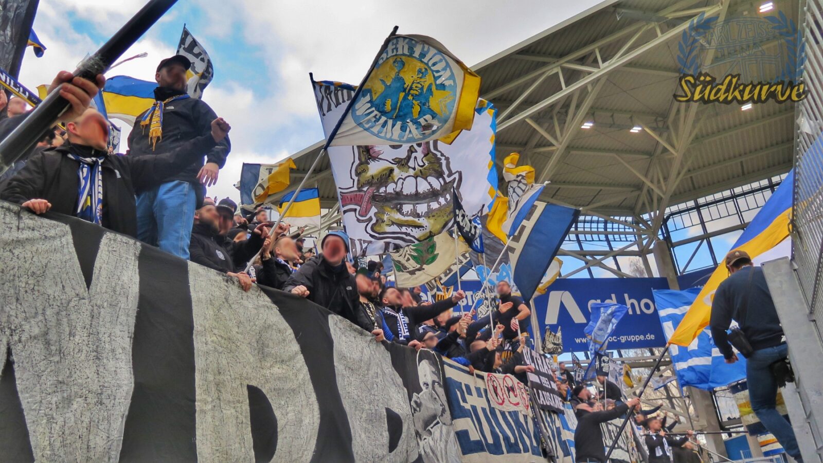 FC Carl Zeiss Jena – FC Rot-Weiß Erfurt 3-1 (67)