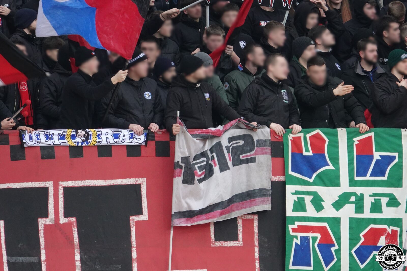 1. FC Nürnberg – Hamburger SV 0-2 (42)